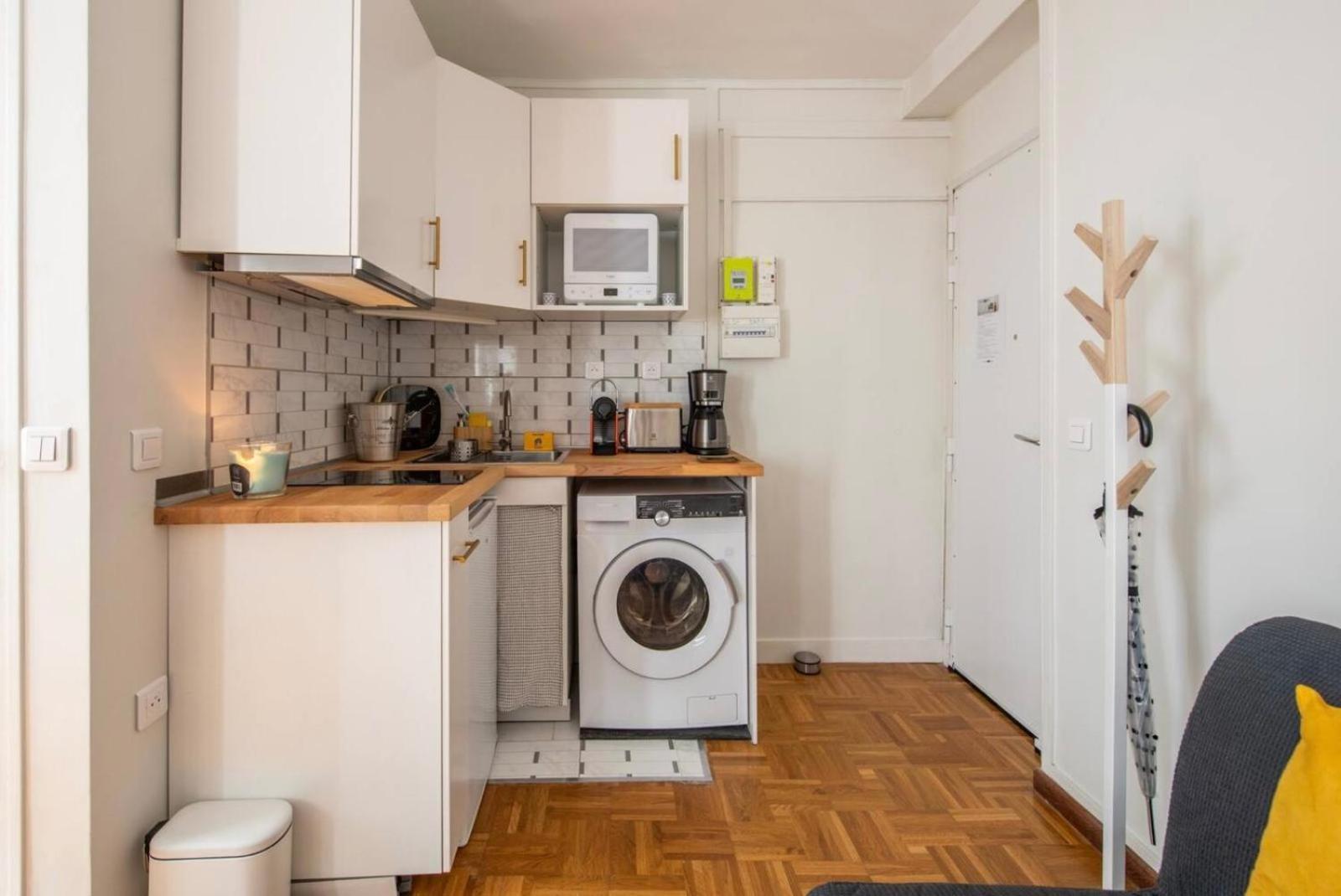 Joli Appartement A Cote De La Tour Eiffel, Javel Et De Paris Expo Bagian luar foto